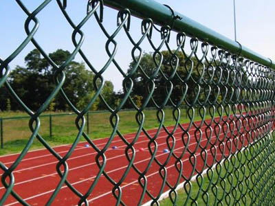 体育场围栏