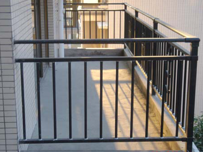 阳台护栏