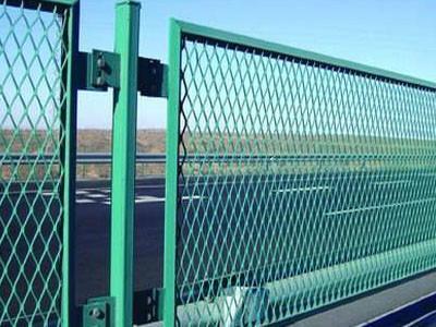 道路护栏网