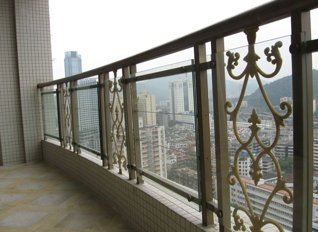 锌钢阳台护栏